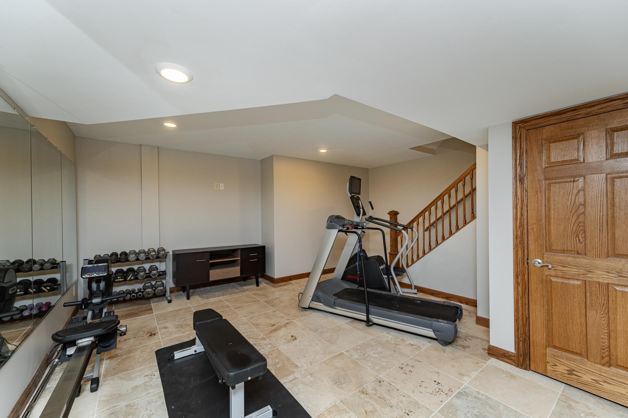 5512 Leslie Lane Southwest Rochester, MN 55902 - Photo 35 of 46