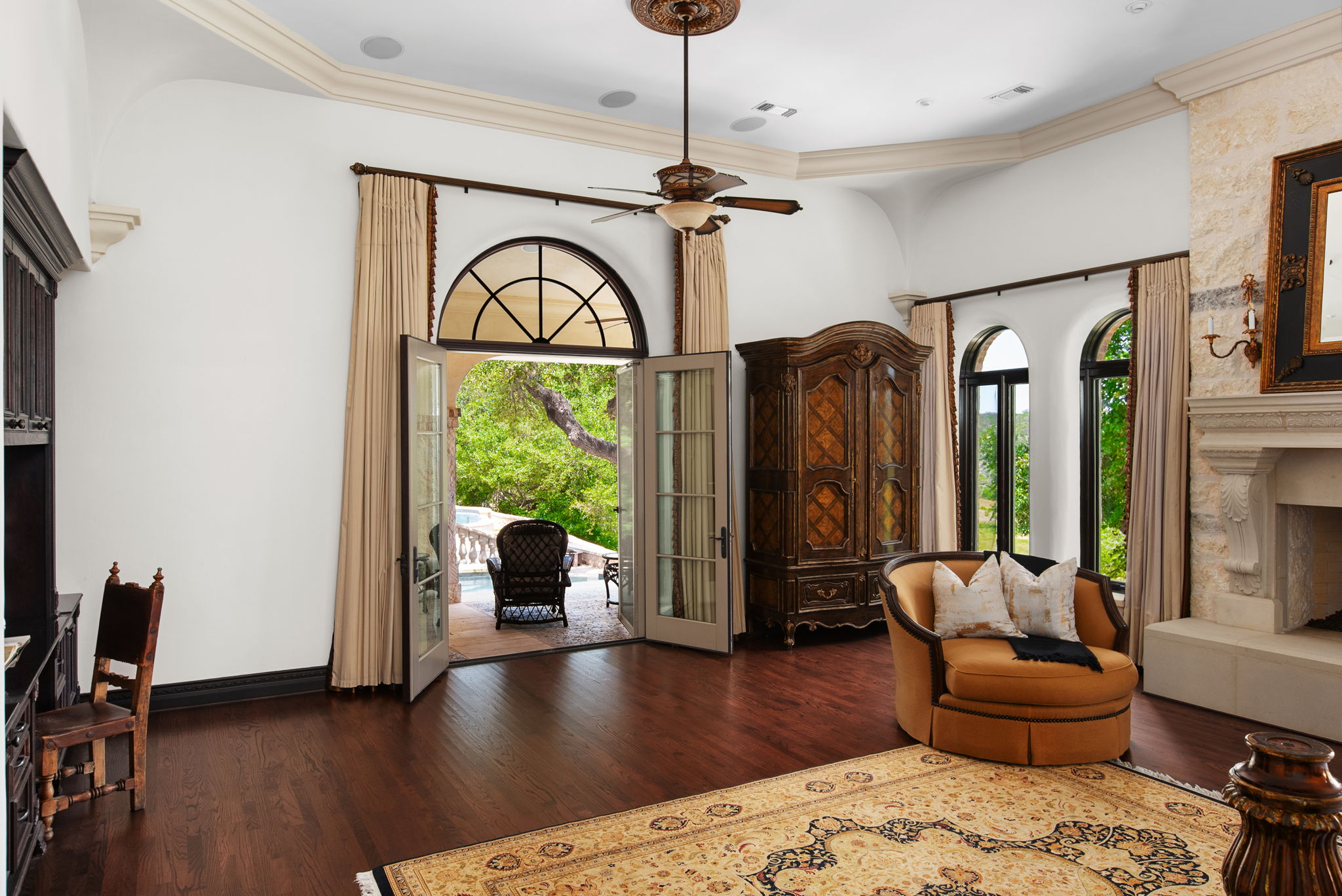 4256 Fischer Store Road Wimberley, TX 78676 - Photo 9 of 40 Gallery Image 9