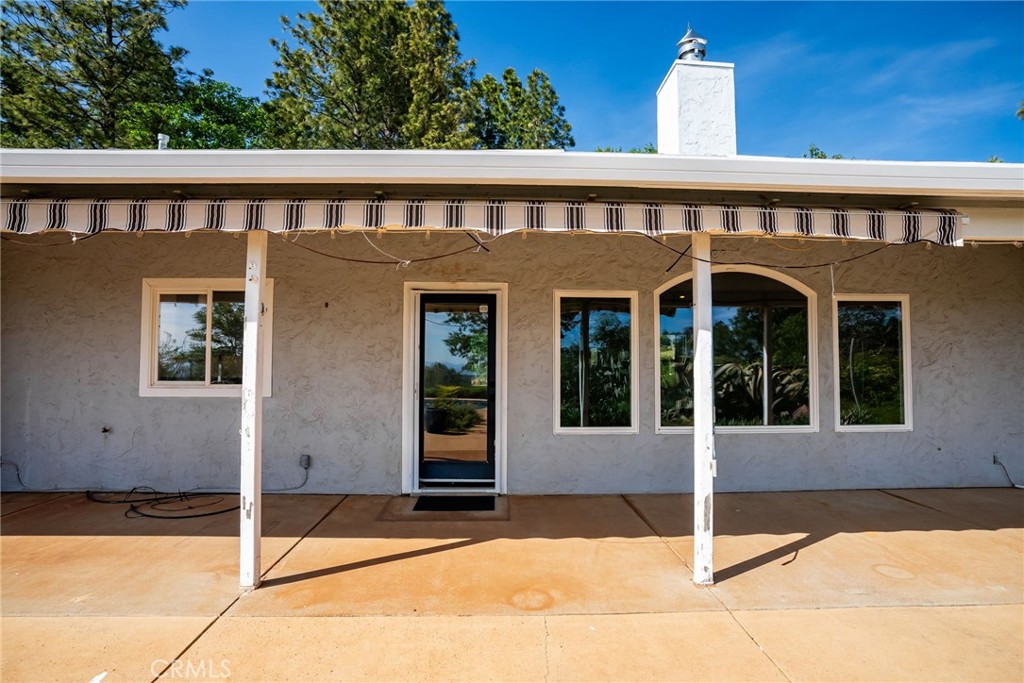 4620 Wendlis Road Forest Ranch, CA 95942 - Photo 41 of 50 a front view of a house