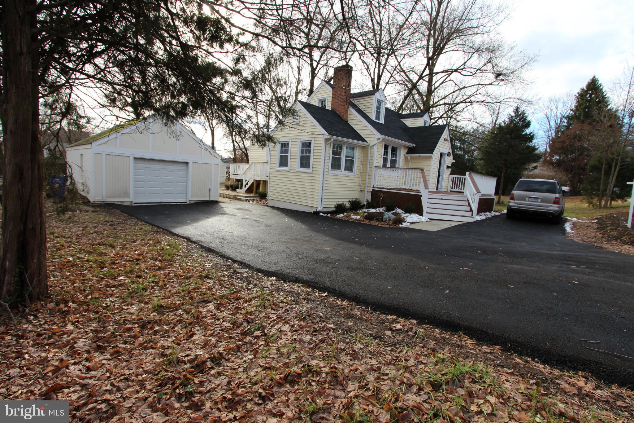 2122 Arcola Avenue Silver Spring, MD 20902 - Photo 1 of 30 Exterior (Front)