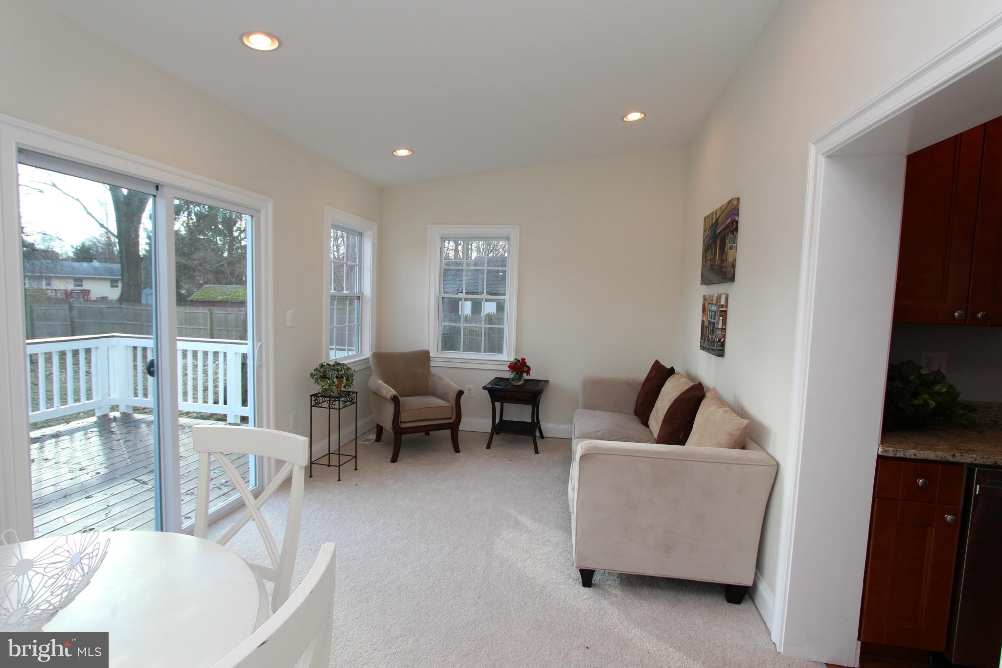 2122 Arcola Avenue Silver Spring, MD 20902 - Photo 13 of 30 Sun room