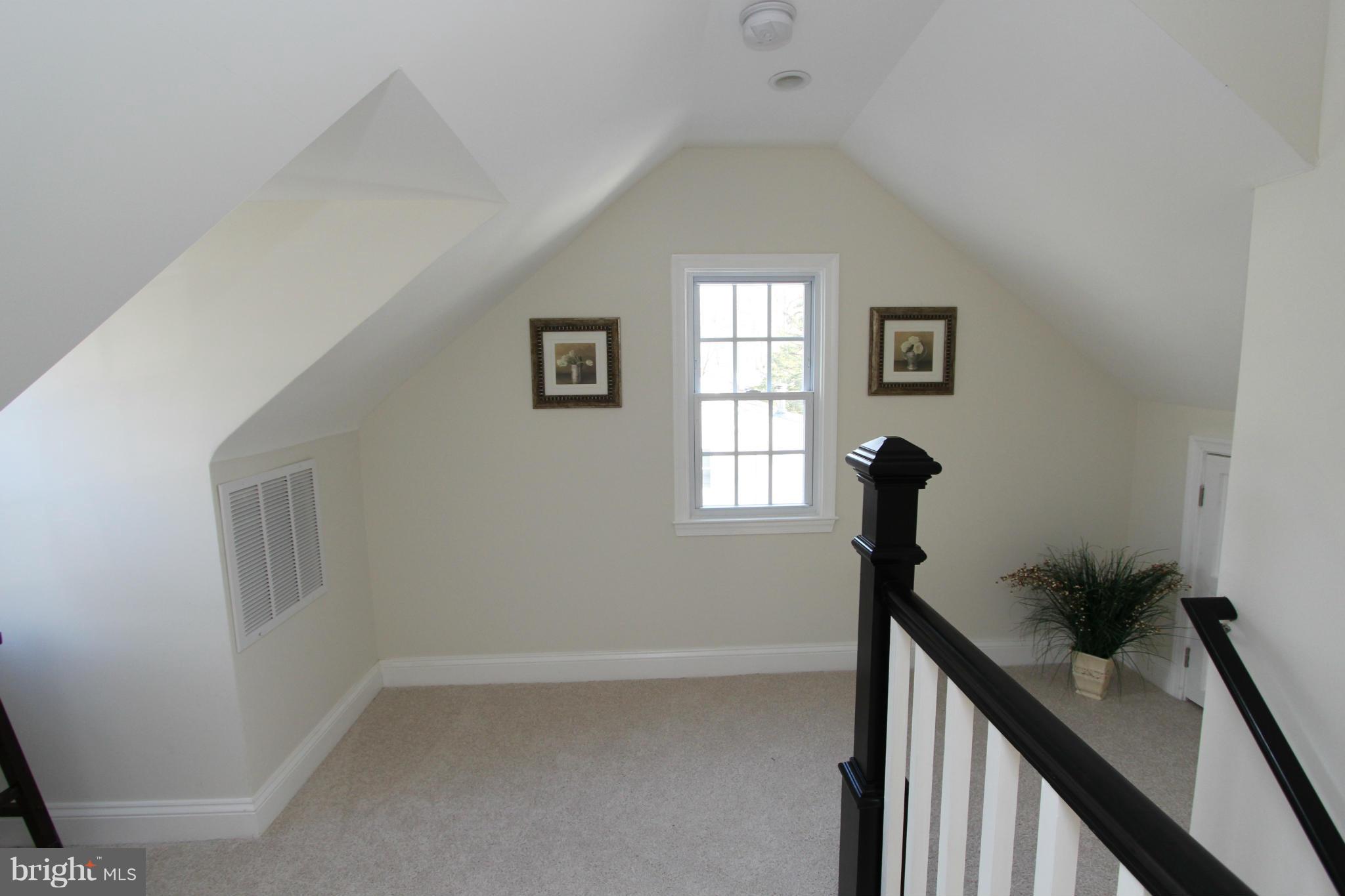 2122 Arcola Avenue Silver Spring, MD 20902 - Photo 17 of 30 Interior (General)
