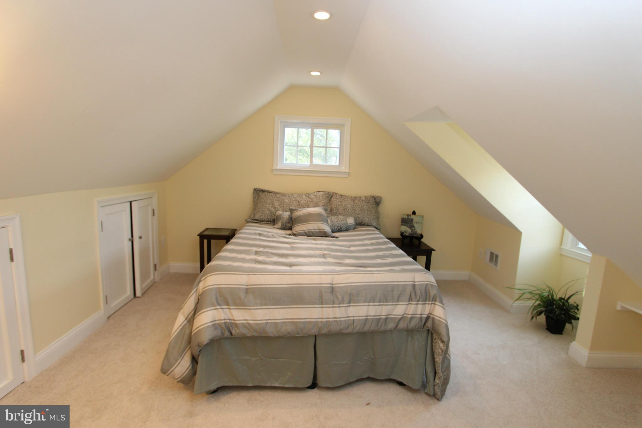 2122 Arcola Avenue Silver Spring, MD 20902 - Photo 18 of 30 Bedroom (Master)