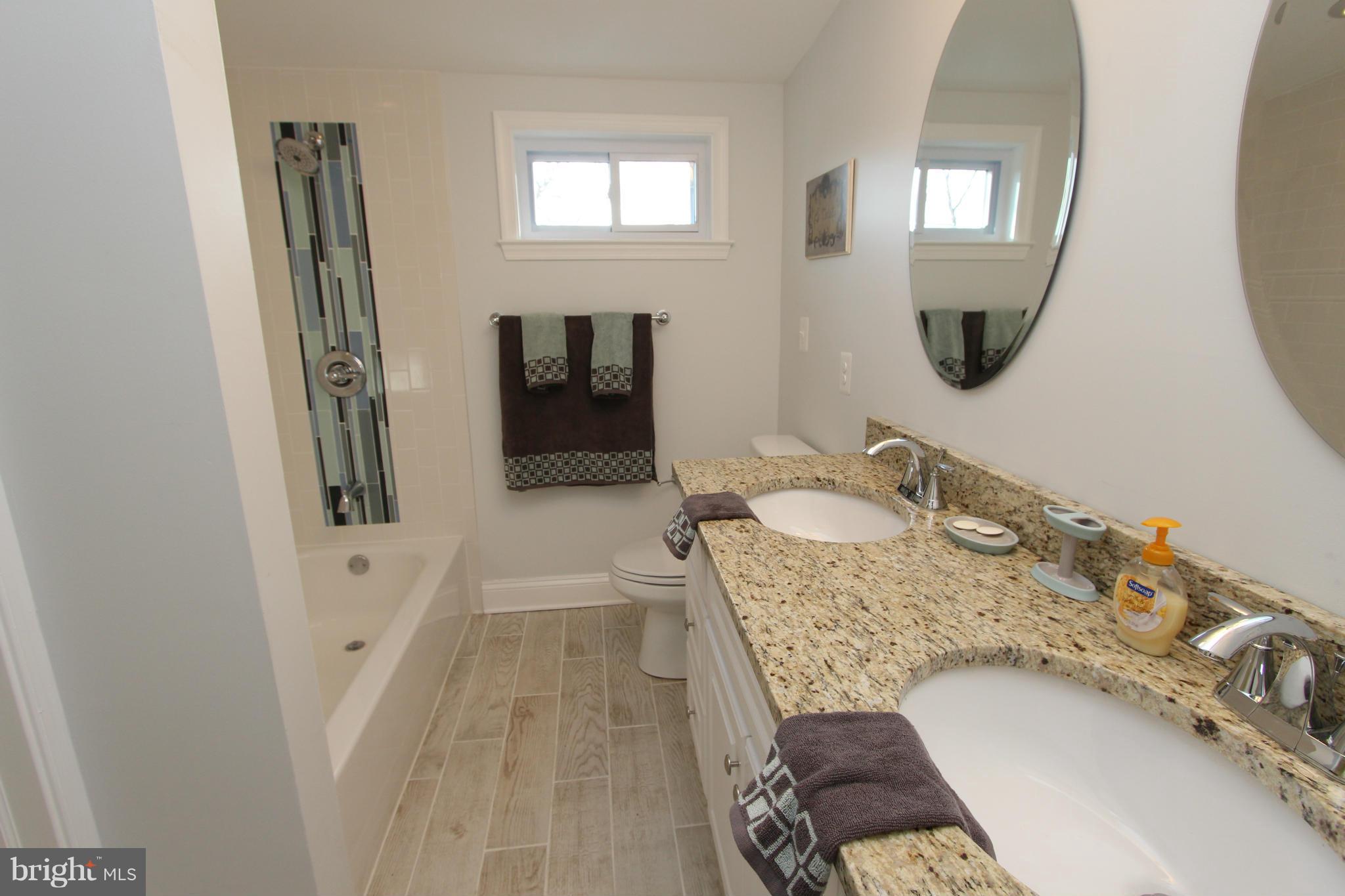 2122 Arcola Avenue Silver Spring, MD 20902 - Photo 20 of 30 Bath (Master)