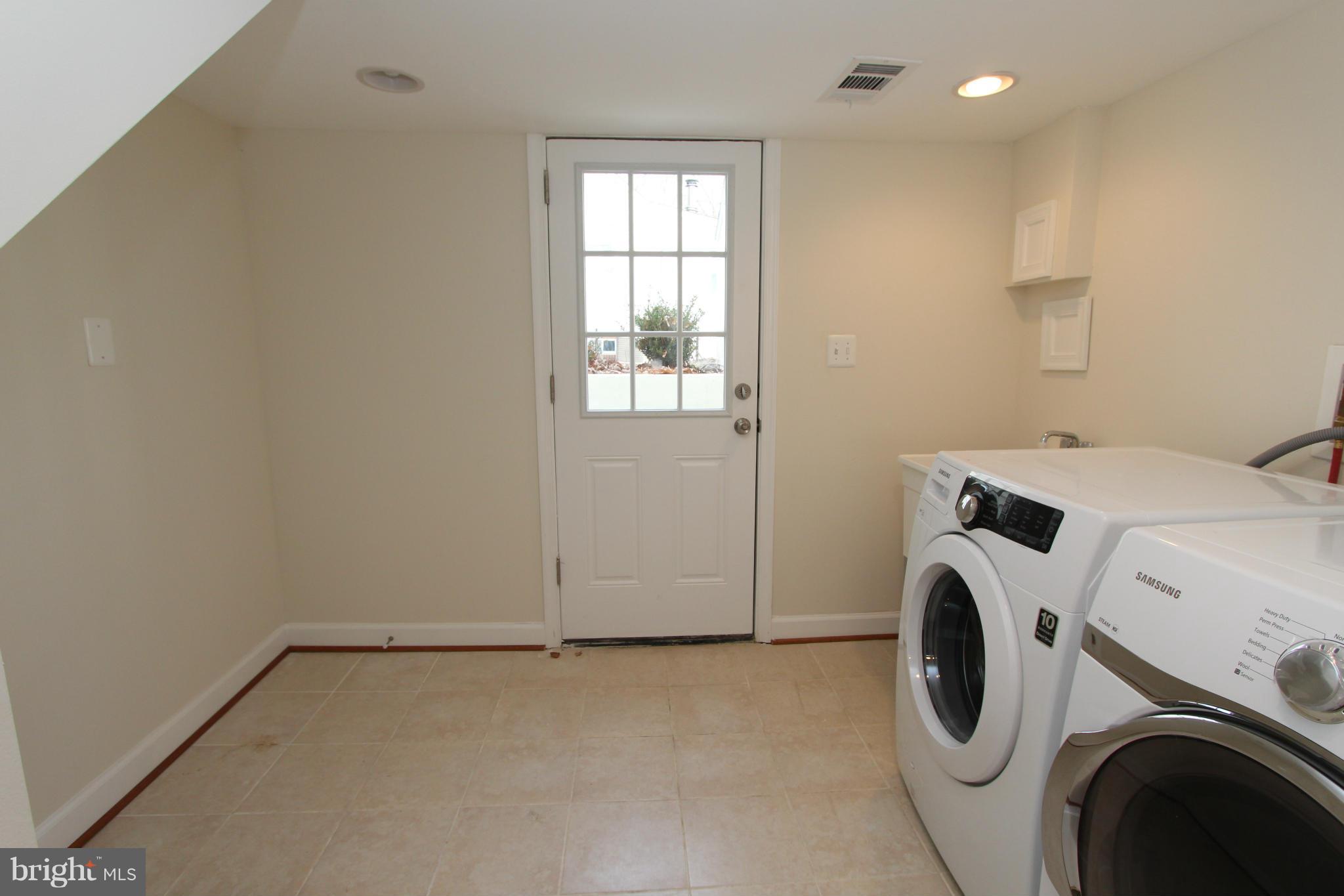 2122 Arcola Avenue Silver Spring, MD 20902 - Photo 27 of 30 Walk-out Basement