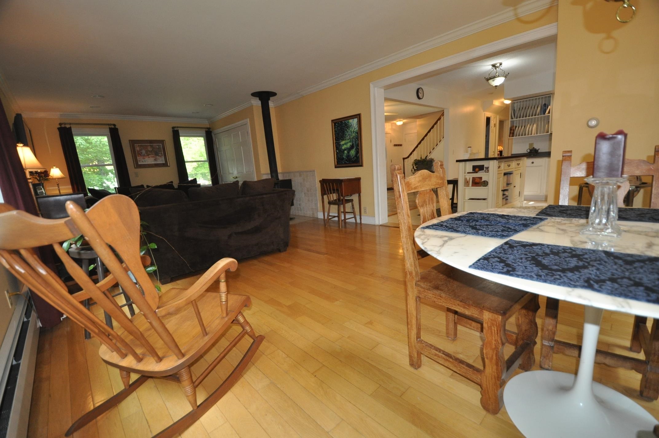 367 Carlen Street Manchester, VT 05255 - Photo 4 of 33 Gallery Image 4