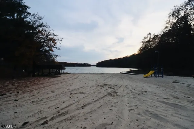 $2,950 | 185 Valley View Drive, Rockaway, NJ 07866