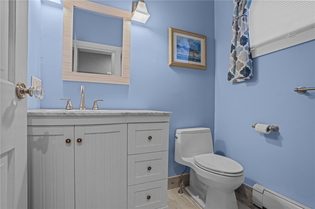 28 Rhode Island Avenue Newport, RI 02840 - Photo 19 of 47