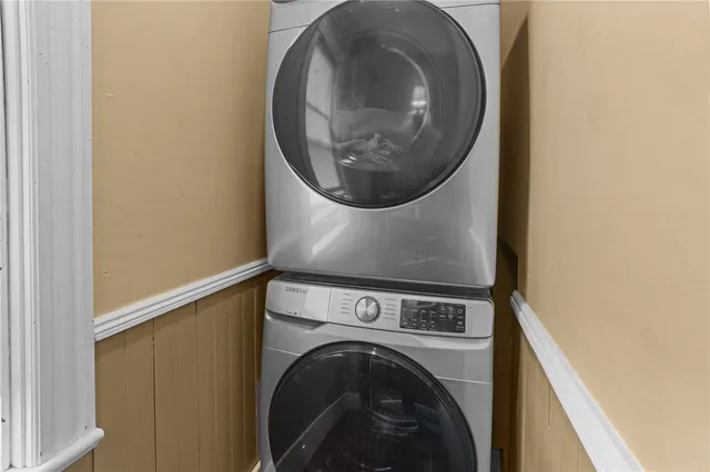 $4,400 | 28 Rhode Island Avenue, Newport, RI 02840