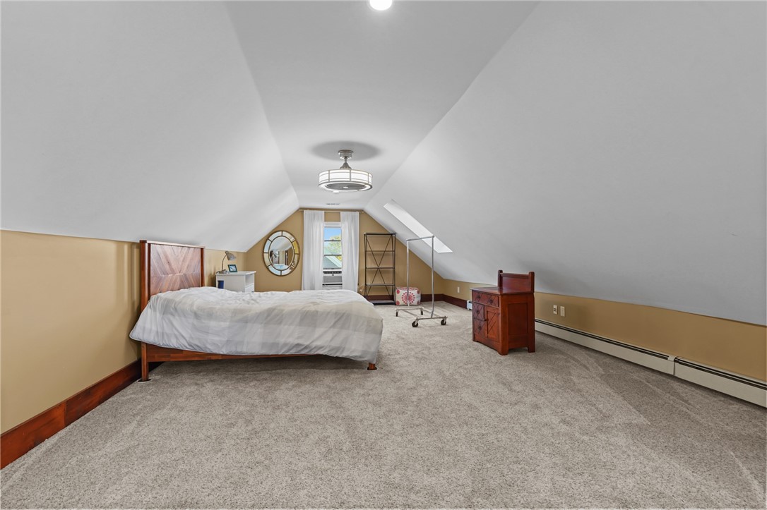 28 Rhode Island Avenue Newport, RI 02840 - Photo 31 of 47