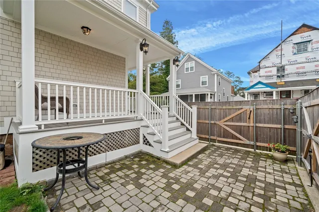 $4,400 | 28 Rhode Island Avenue, Newport, RI 02840