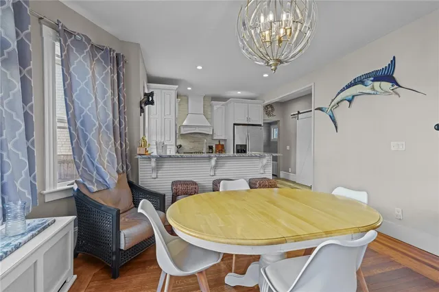 $4,400 | 28 Rhode Island Avenue, Newport, RI 02840