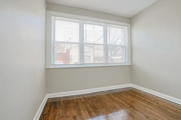 $560,000 | 5955 South Whipple Street, Chicago, IL 60629