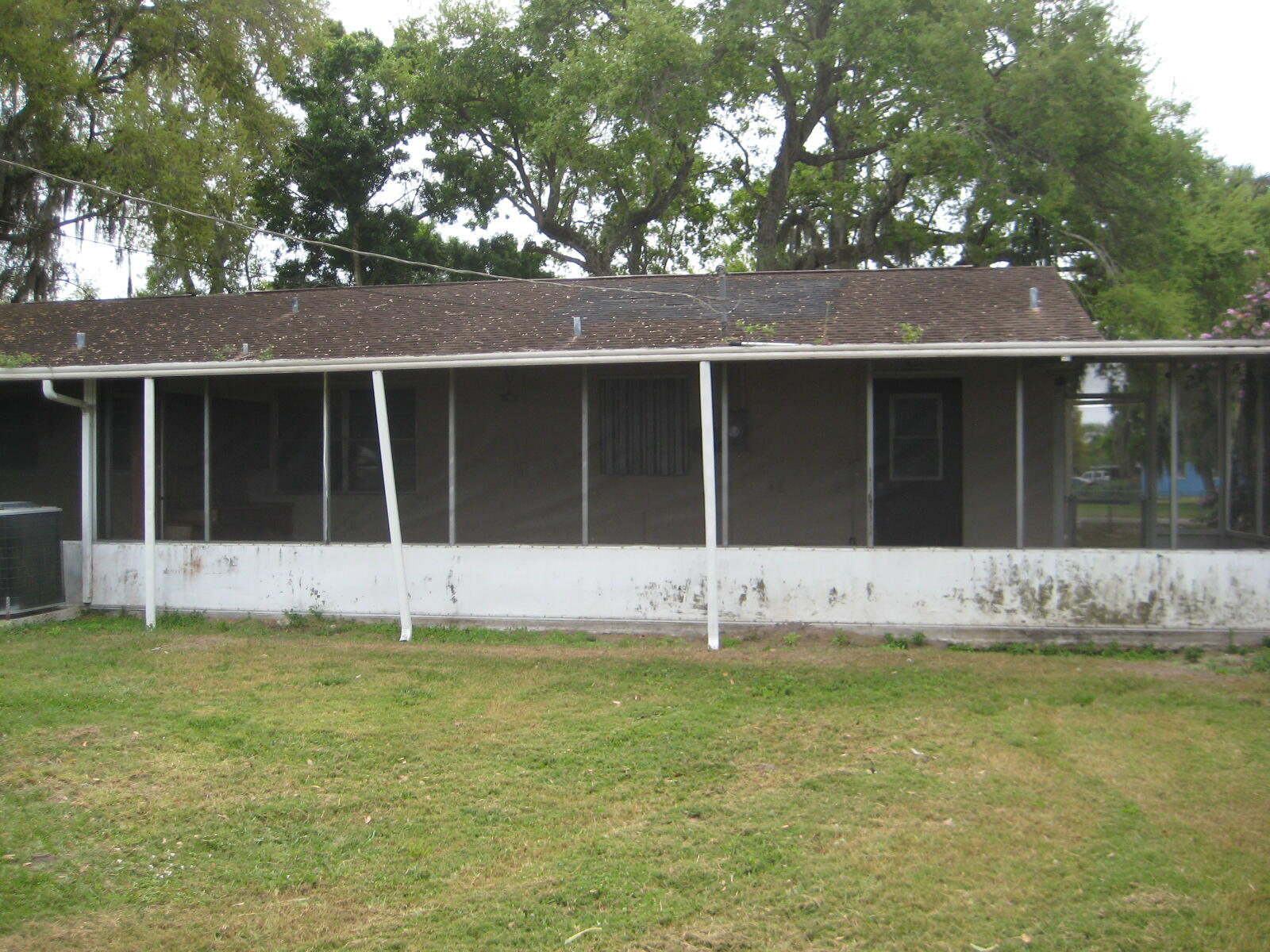 3239 Southwest 23rd Street Okeechobee, FL 34974 - Photo 8 of 21 IMG_7112