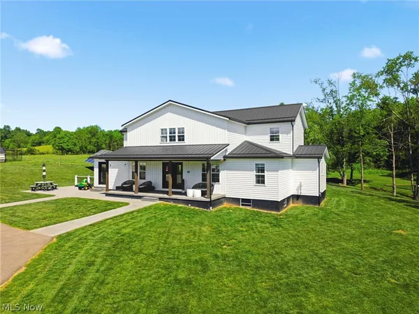 $850,000 | 62417 Salem Road, Salesville, OH 43778