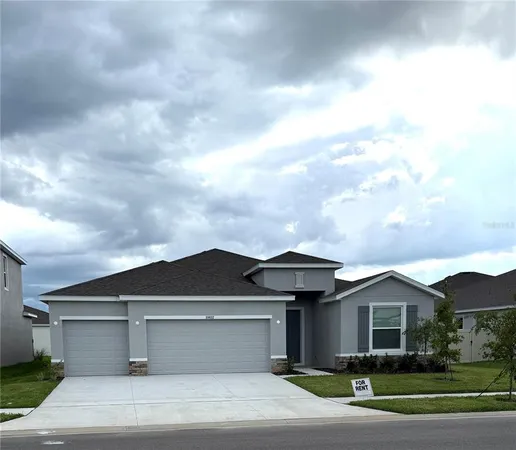 $3,100 | 10652 Bridgegate Hts Loop, San Antonio, FL 33576