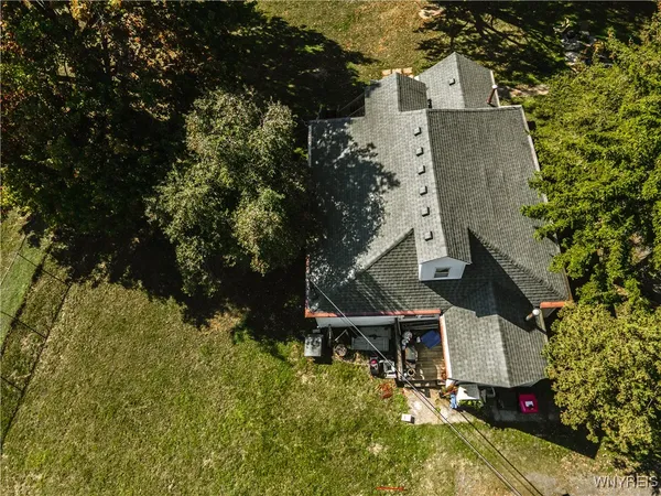 $899,000 | 1 Wendel Street, Lancaster, NY 14043