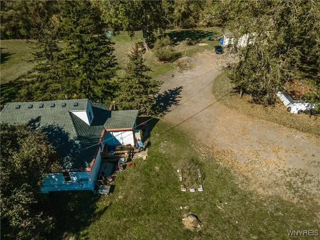 $899,000 | 1 Wendel Street, Lancaster, NY 14043