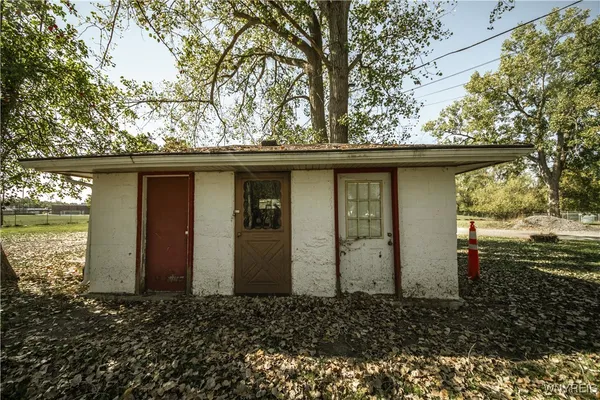 $899,000 | 1 Wendel Street, Lancaster, NY 14043