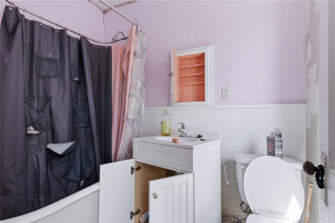 651 Front Street Woonsocket, RI 02895 - Photo 13 of 50