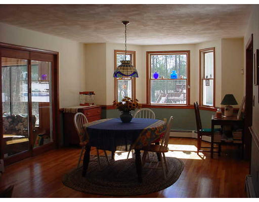14 Natalie Road Chelmsford, MA 01824 - Photo 3 of 11 Gallery Image 3