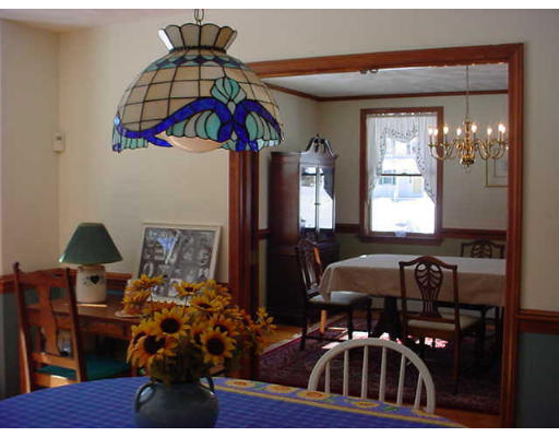 14 Natalie Road Chelmsford, MA 01824 - Photo 4 of 11 Gallery Image 4