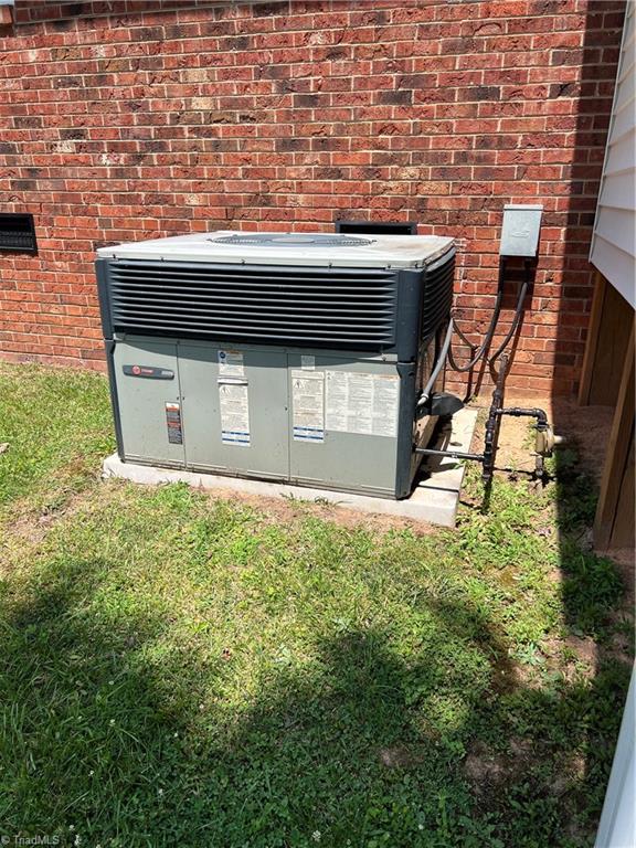 5521 Murphy Road Summerfield, NC 27358 - Photo 19 of 38 Gallery Image 19