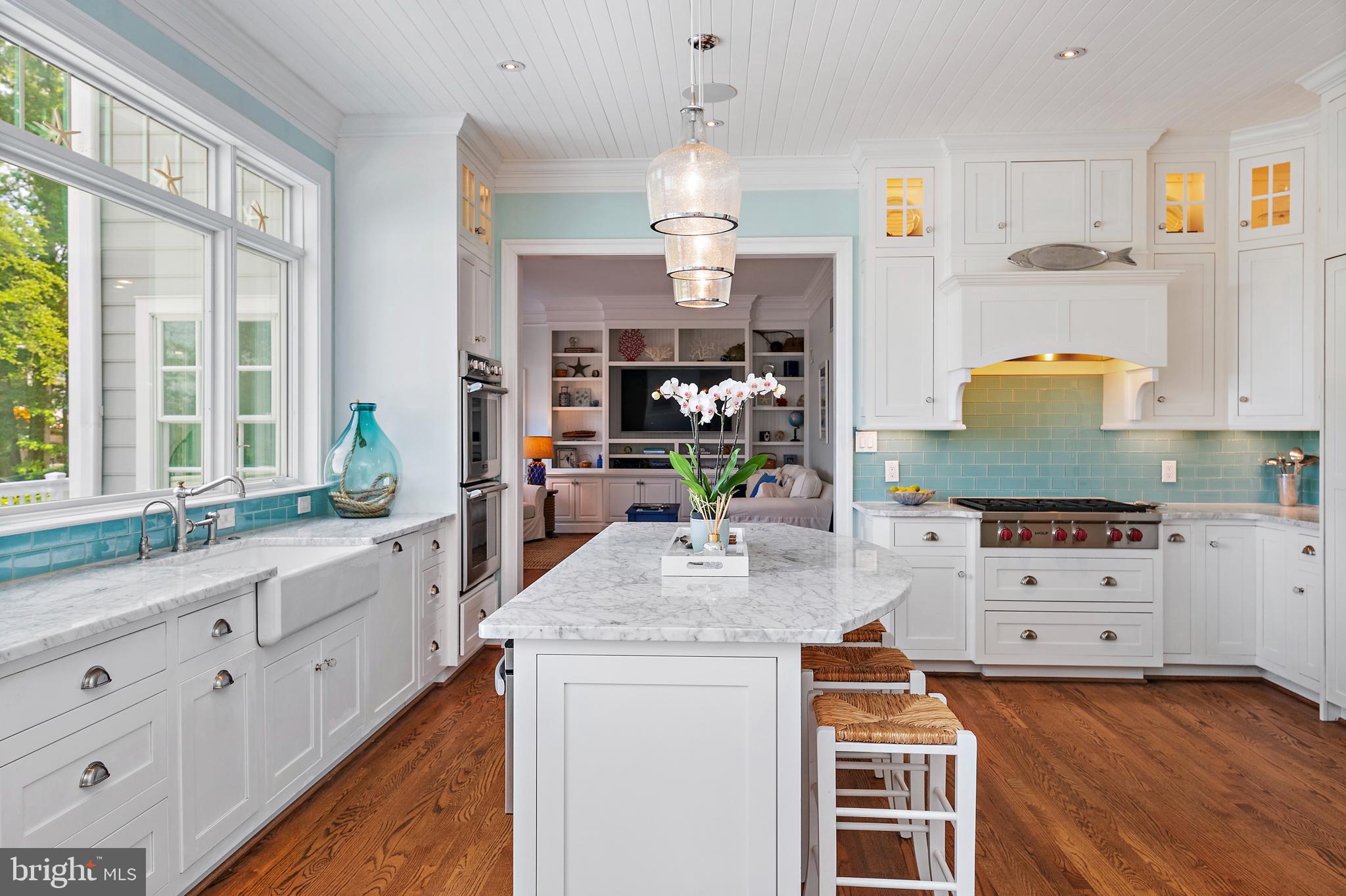 1307 Beachview Road Annapolis, MD 21403 - Photo 36 of 111