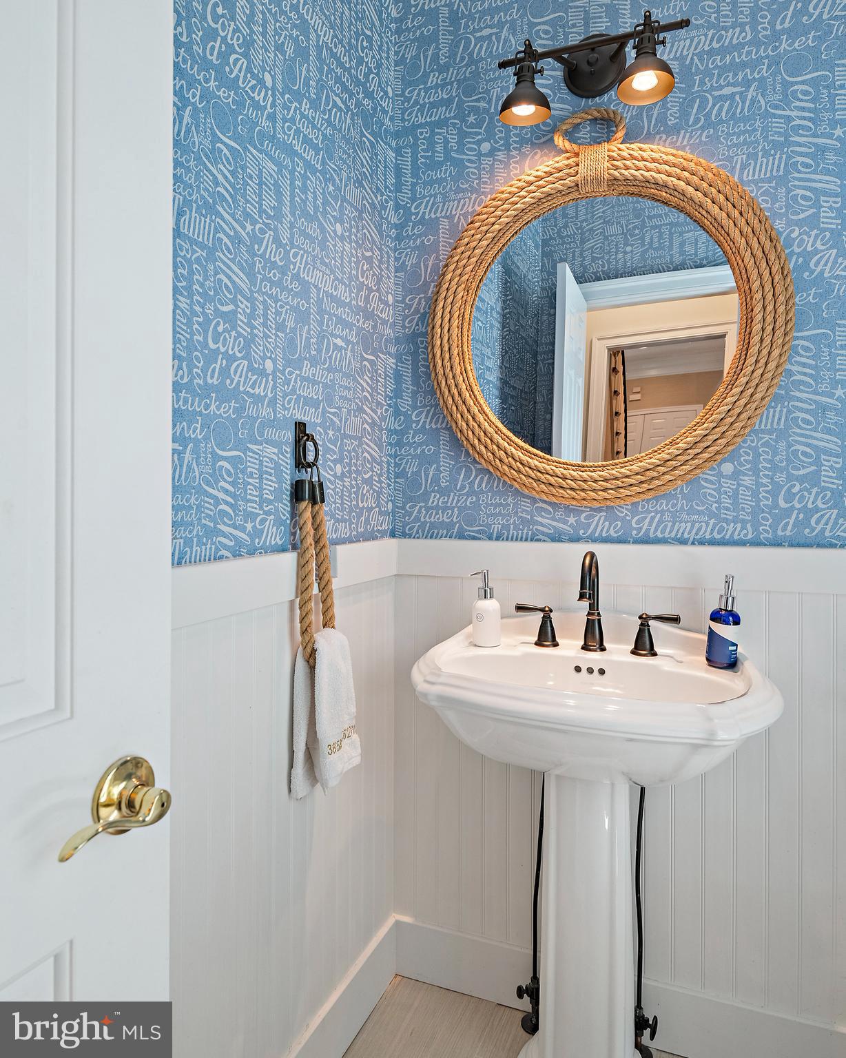 1307 Beachview Road Annapolis, MD 21403 - Photo 48 of 111 Powder Room