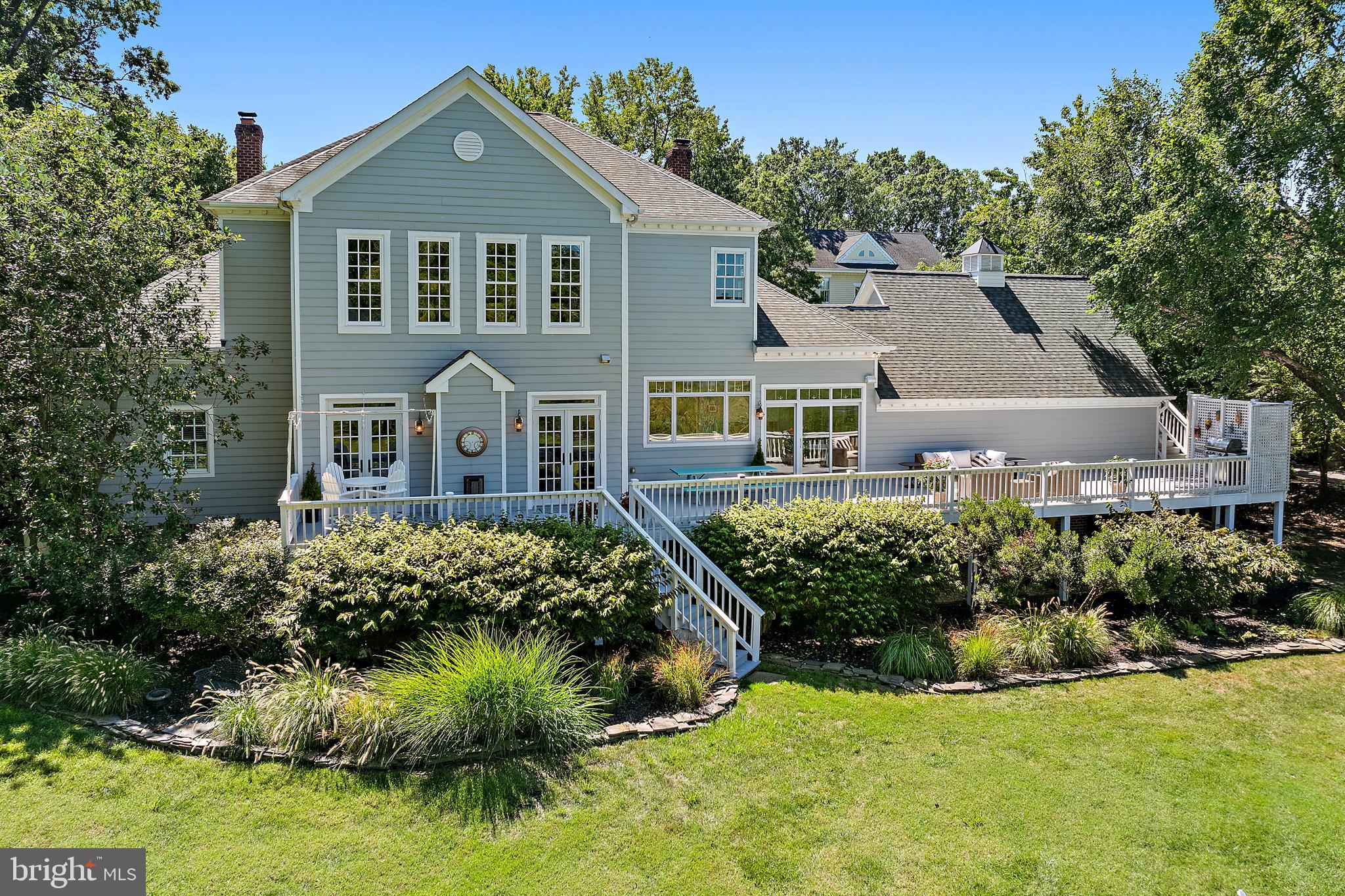 1307 Beachview Road Annapolis, MD 21403 - Photo 5 of 111