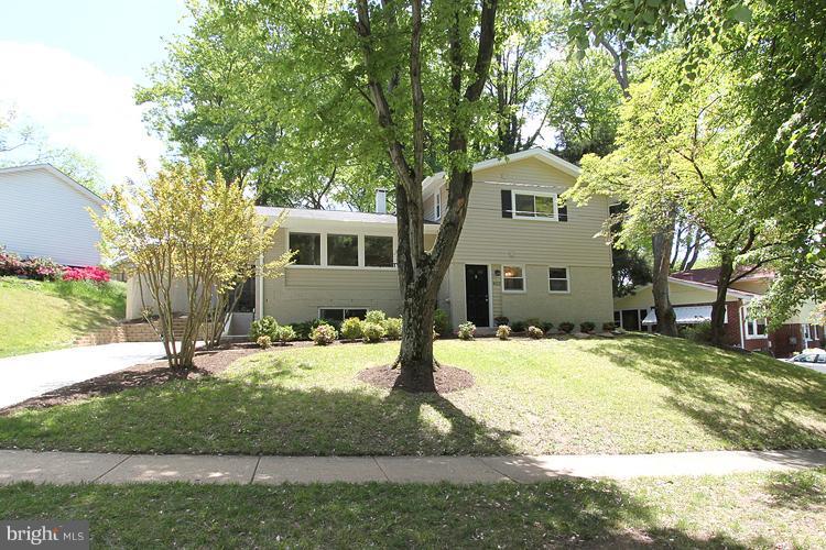 4112 Highview Drive Silver Spring, MD 20906 - Photo 11 of 30 Beautiful professionally landscaped lot