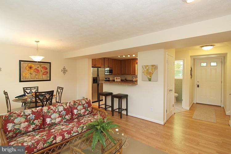4112 Highview Drive Silver Spring, MD 20906 - Photo 10 of 30 Open floor plan