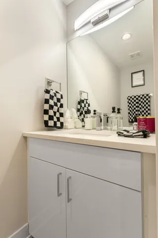 $479,900 | 1822 36th Avenue, Stone Park, IL 60165