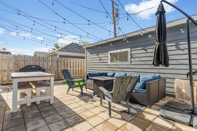 $479,900 | 1822 36th Avenue, Stone Park, IL 60165