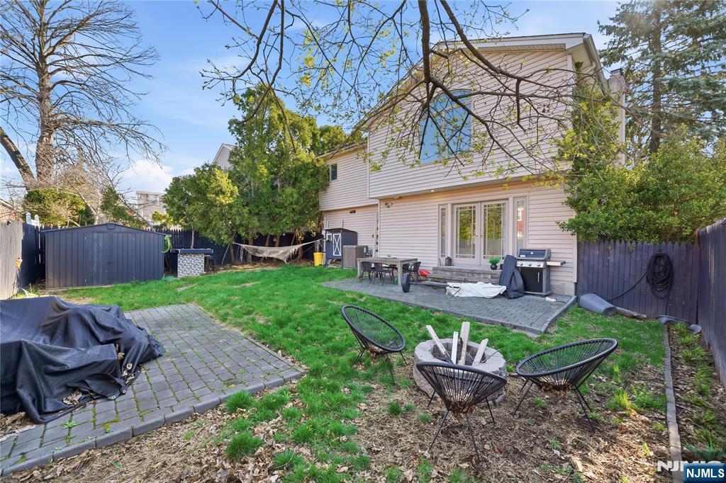 770 Hartwell Street Teaneck, NJ 07666 - Photo 33 of 36