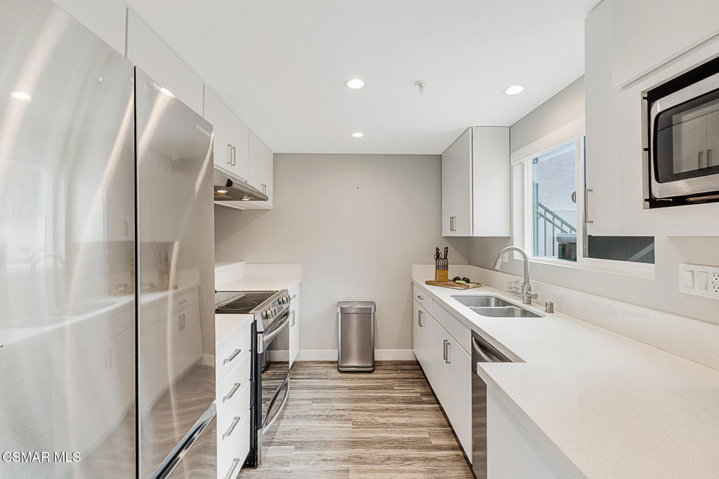 6441 Kanan Dume Road Malibu, CA 90265 - Photo 5 of 33