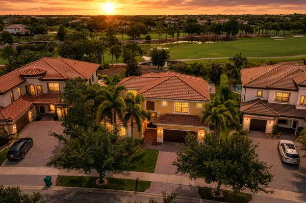 $1,649,900 | 8152 Bradford Way, Parkland, FL 33076