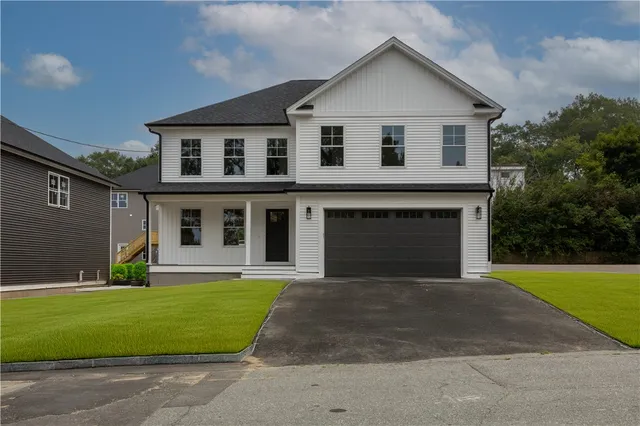 $699,900 | 226 St Louis Avenue, Woonsocket, RI 02895