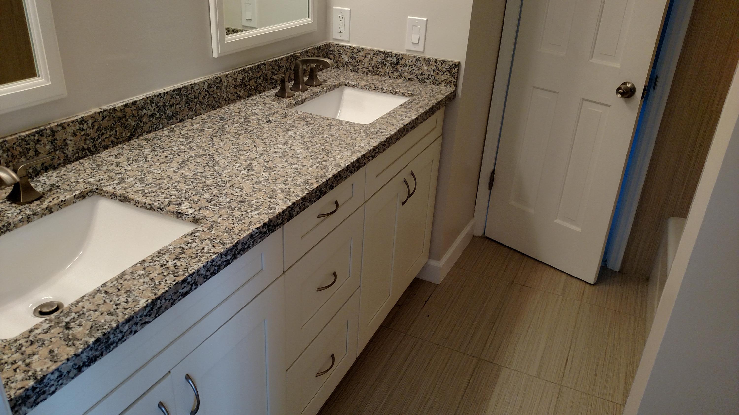 451 West Conference Drive Boca Raton, FL 33486 - Photo 4 of 6 451 hall bath