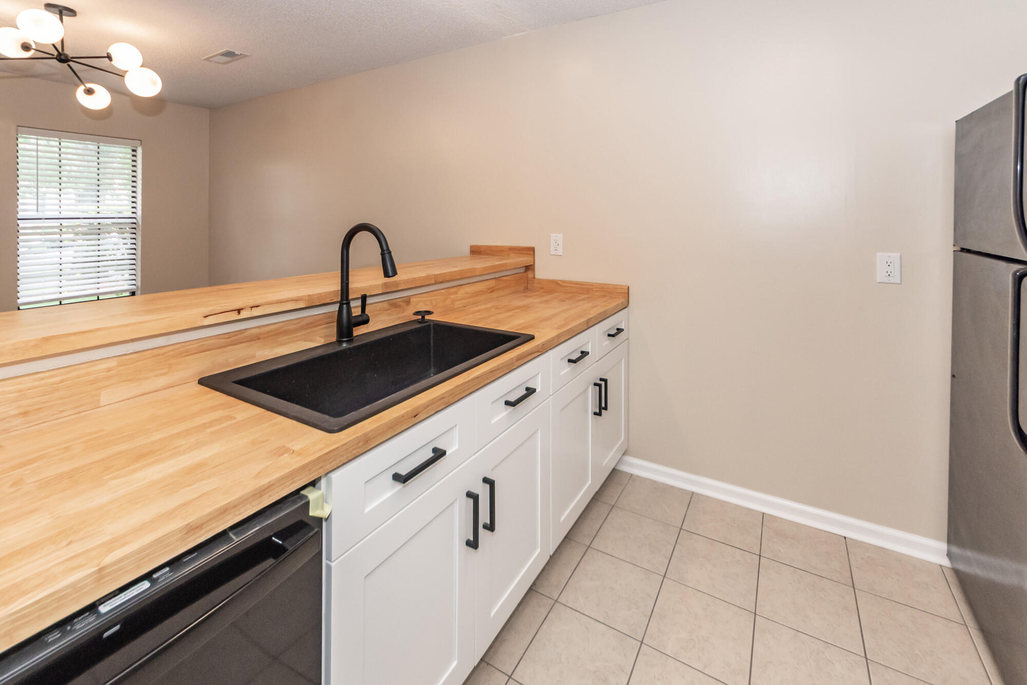 823 Winthrop Street, Unit B Ladson, SC 29456 - Photo 18 of 37