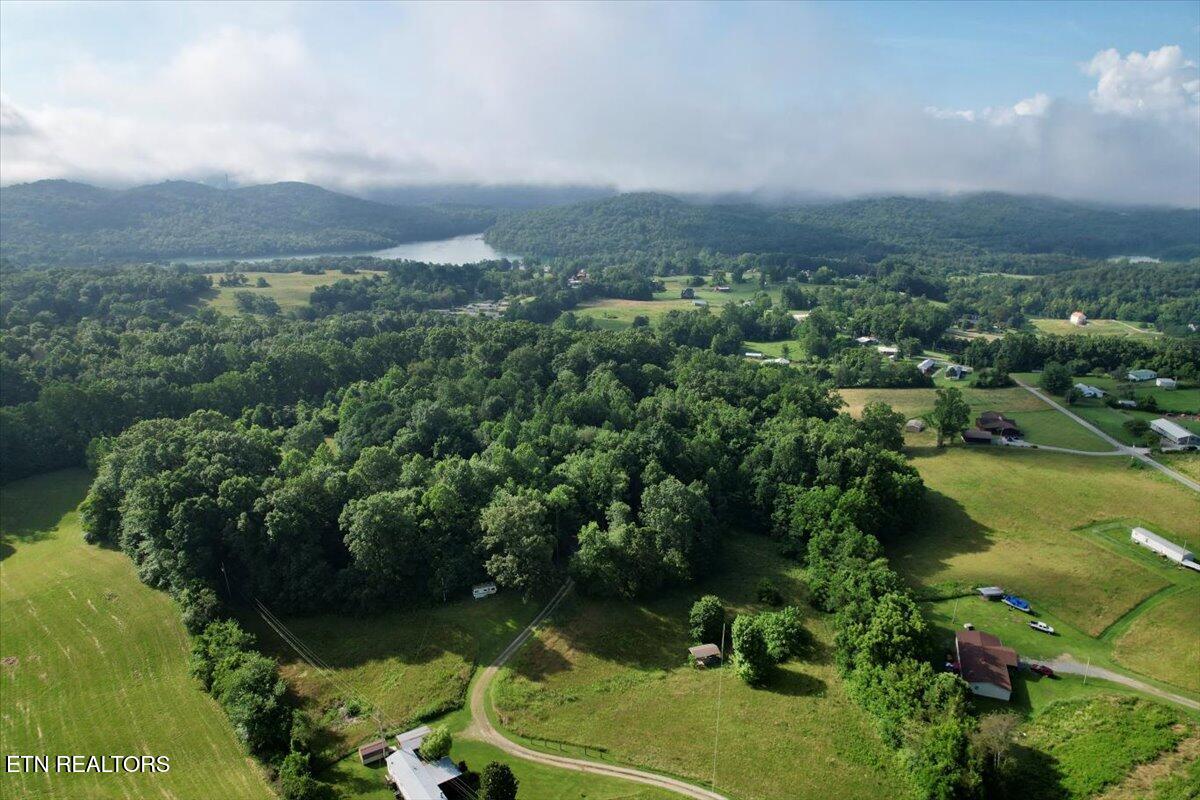 Tbd Barker Road New Tazewell, TN 37825 - Photo 20 of 43 06-DJI_0741
