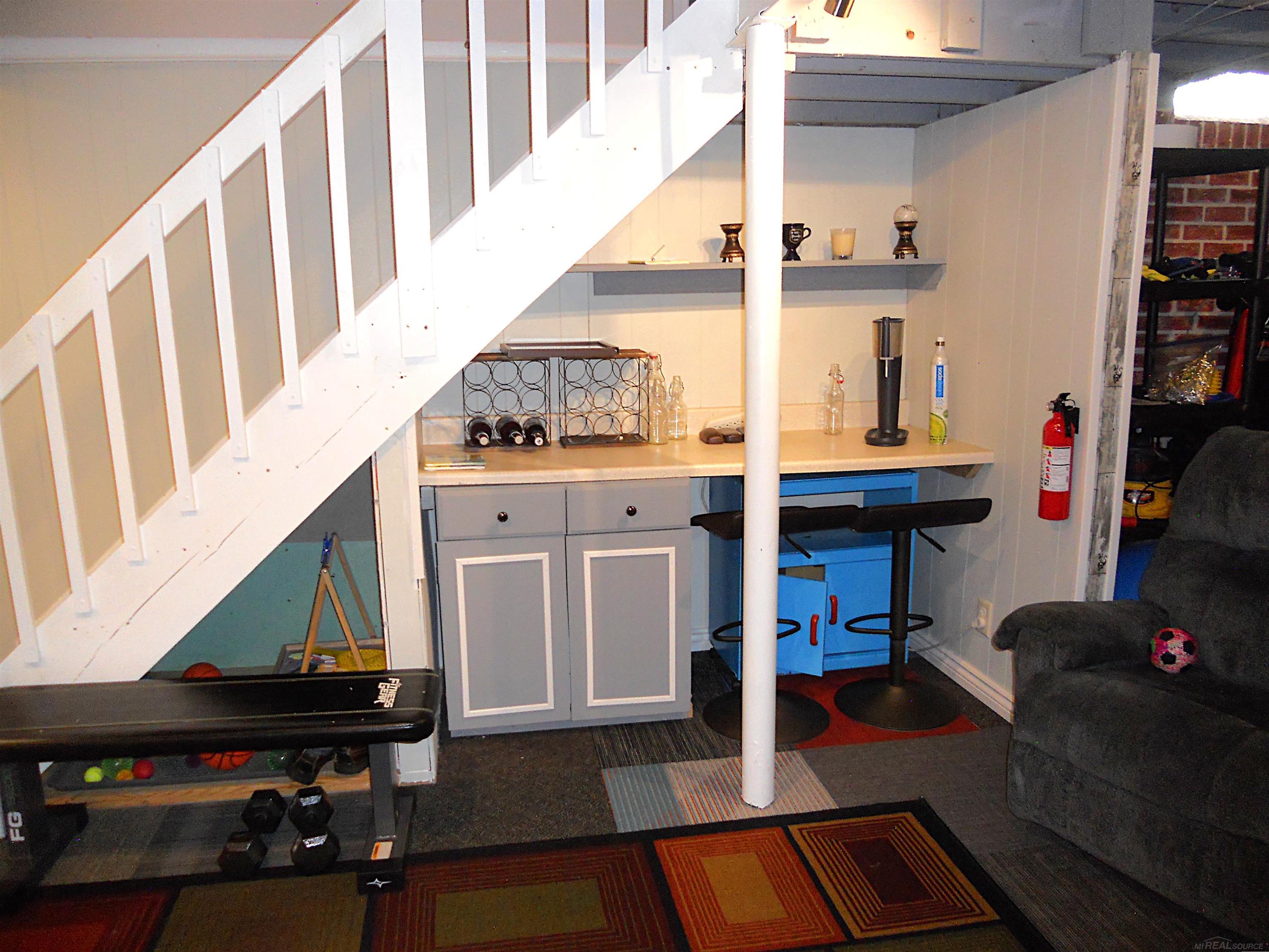 625 Rewold Drive Rochester, MI 48307 - Photo 44 of 69 50213110-2a2c785d-429d-449e-b284-fdaa617b63f7.JPG