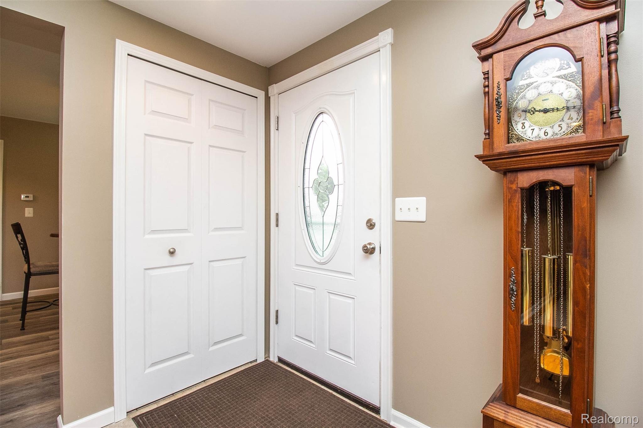 2938 Lansdowne Road Waterford, MI 48329 - Photo 7 of 43 7.jpg