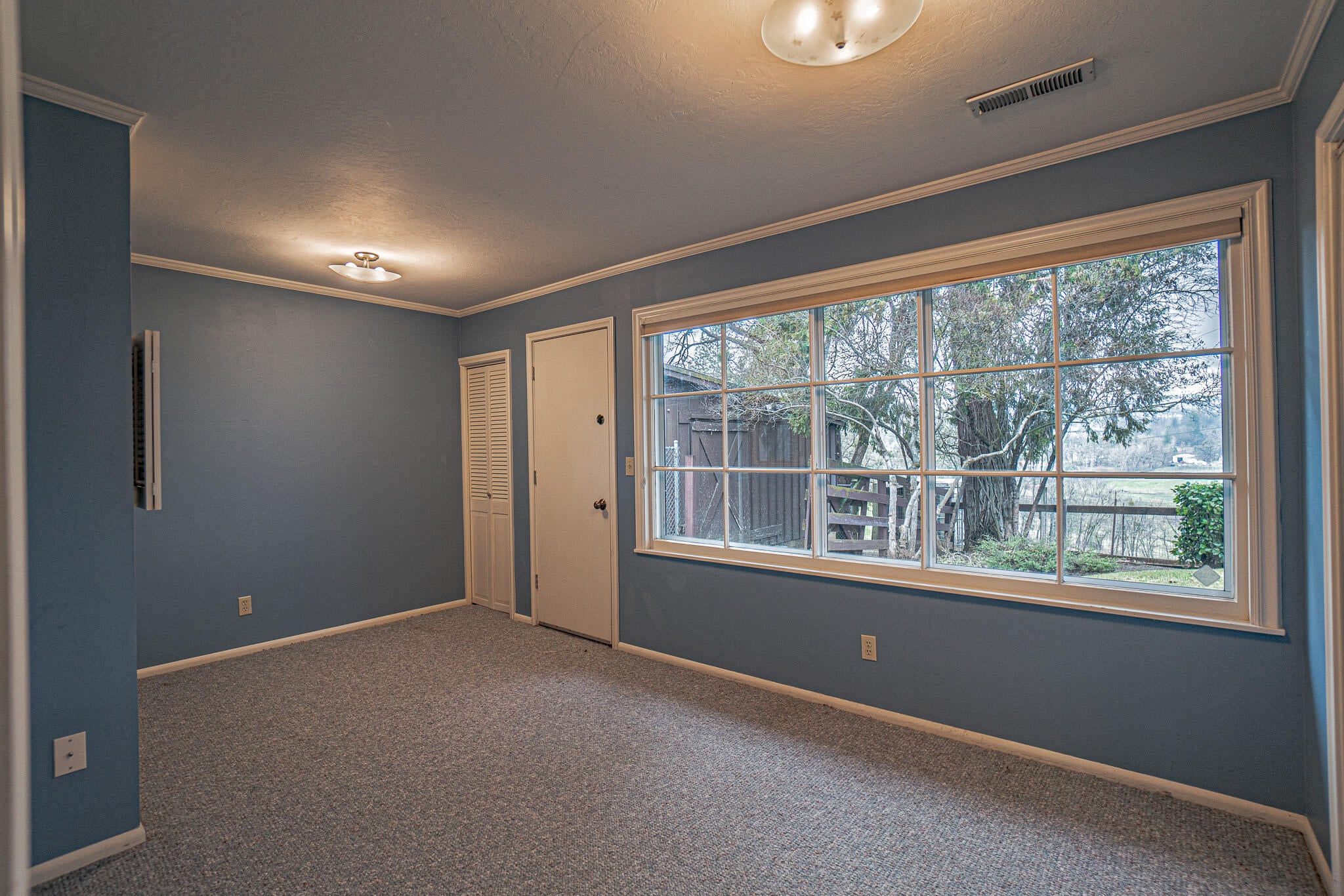 2692 Pioneer Road Medford, OR 97501 - Photo 48 of 66 DSC07983-HDR