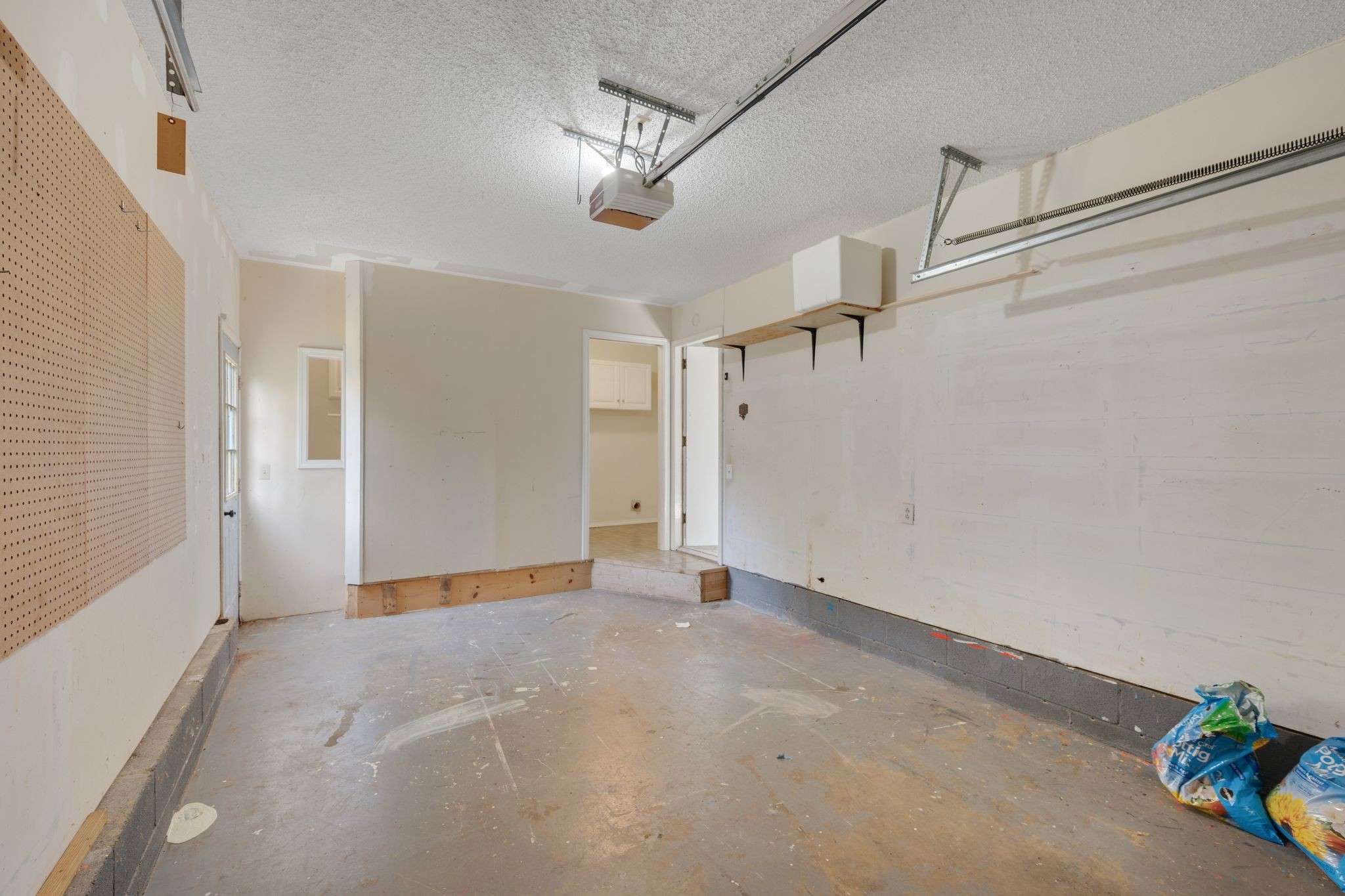 135 Grenadier Drive Franklin, TN 37064 - Photo 22 of 27 a view of an empty room