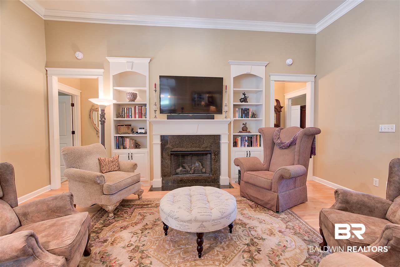 466 Dover Street Fairhope, AL 36532 - Photo 6 of 40