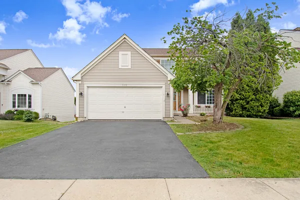 $437,000 | 532 Rose Lane, Bartlett, IL 60103