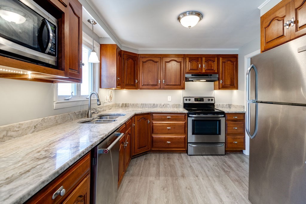 205 Doyle Road Holden, MA 01520 - Photo 29 of 35 Gallery Image 29