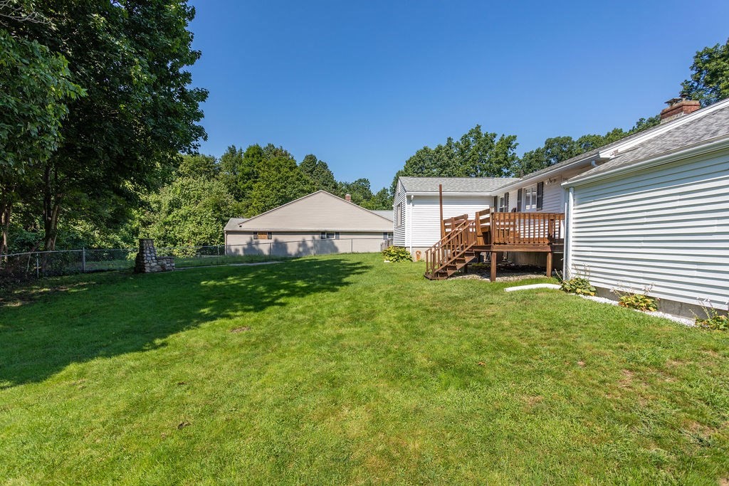 205 Doyle Road Holden, MA 01520 - Photo 4 of 35 Gallery Image 4