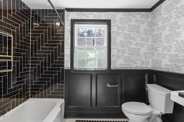 $599,999 | 203 West W Blanche Street Street, Clayton, NC 27520